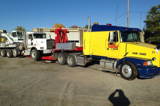 Box Truck Towing-in-Roundup-Montana
